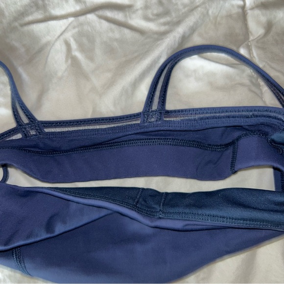 Navy blue lululemon athletica sports bra - Picture 5 of 6